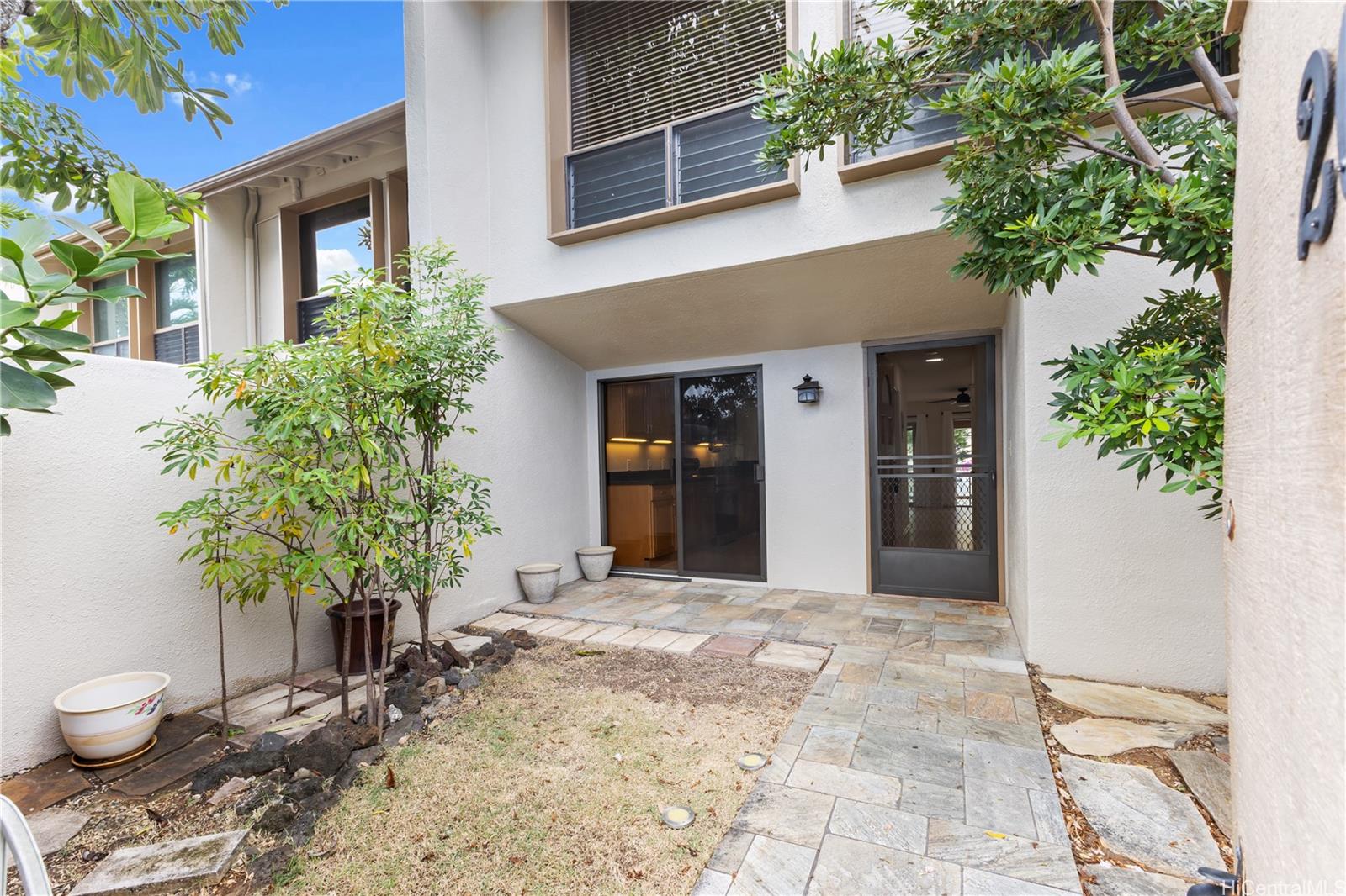 6370 Hawaii Kai Drive townhouse # 26, Honolulu, Hawaii - photo 19 of 22