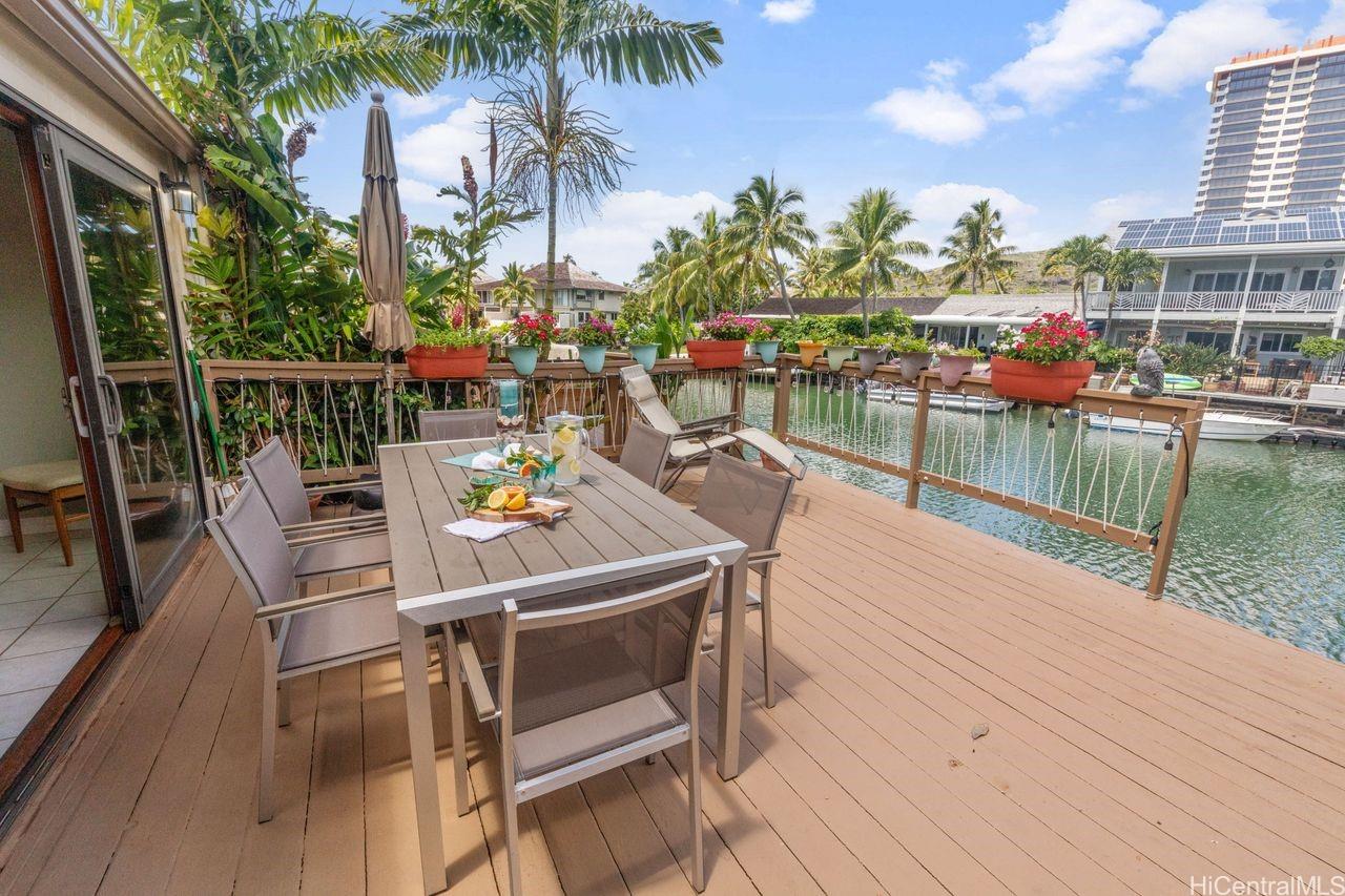 Moorings condo # 37, Honolulu, Hawaii - photo 2 of 25