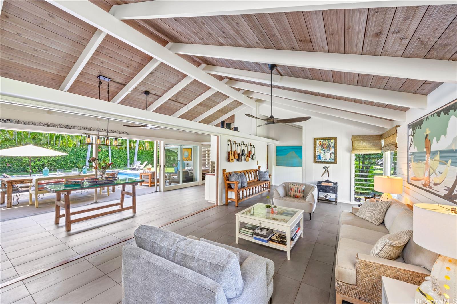 64  White Sands Place Beachside, Kailua home - photo 3 of 20