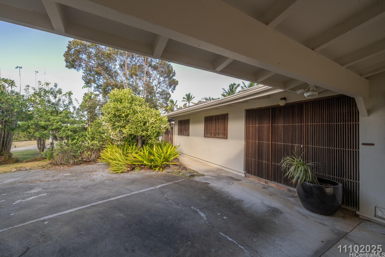 641 Paopua Loop Kailua - Rental - photo 3 of 24