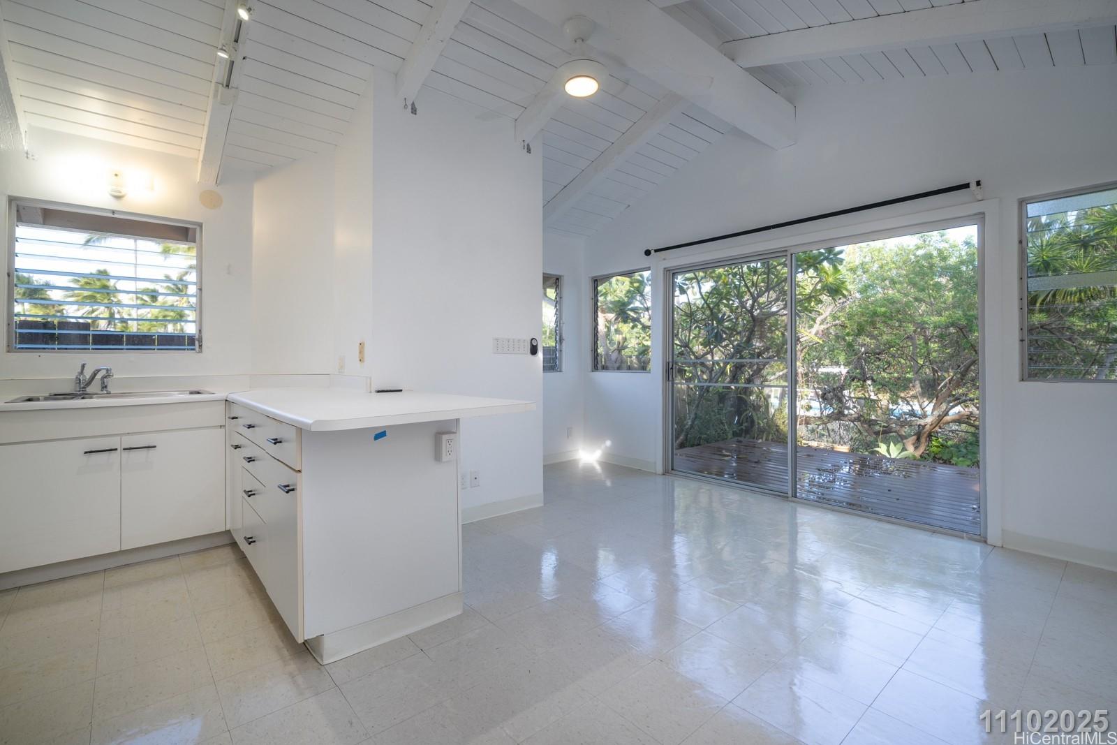 641 Paopua Loop Kailua - Rental - photo 8 of 20