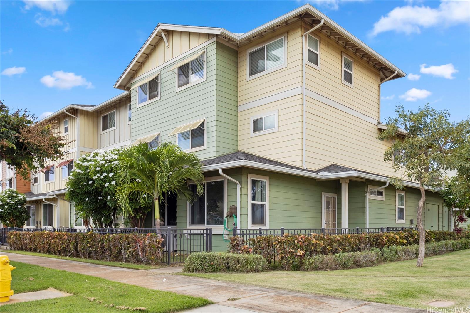 Mehana townhouse # 1301, Kapolei, Hawaii - photo 18 of 23