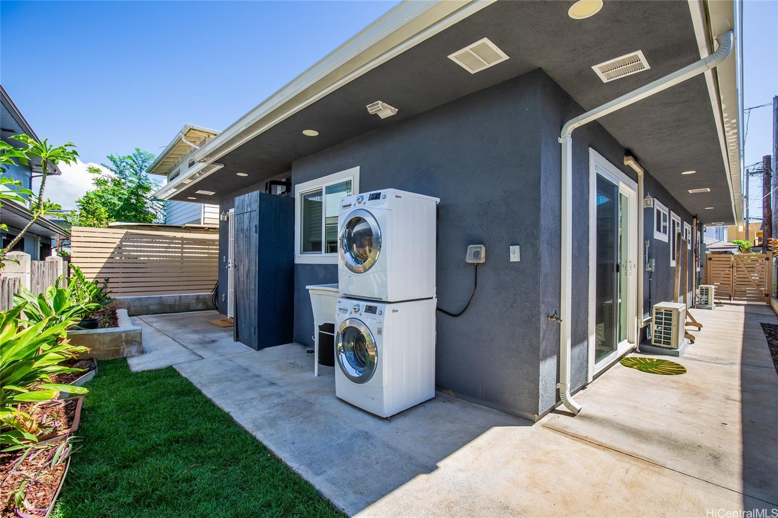 642  Vineyard Blvd Liliha, Honolulu home - photo 21 of 25