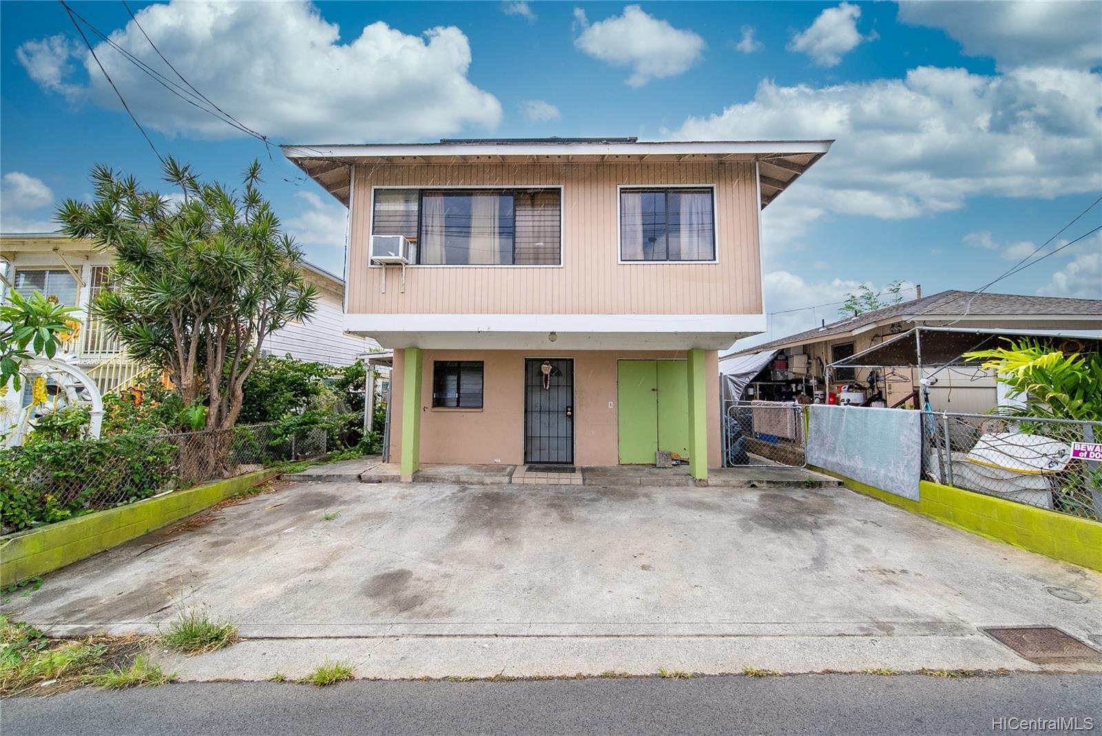 642G N Vineyard Blvd , Honolulu, Hi 96817 Liliha