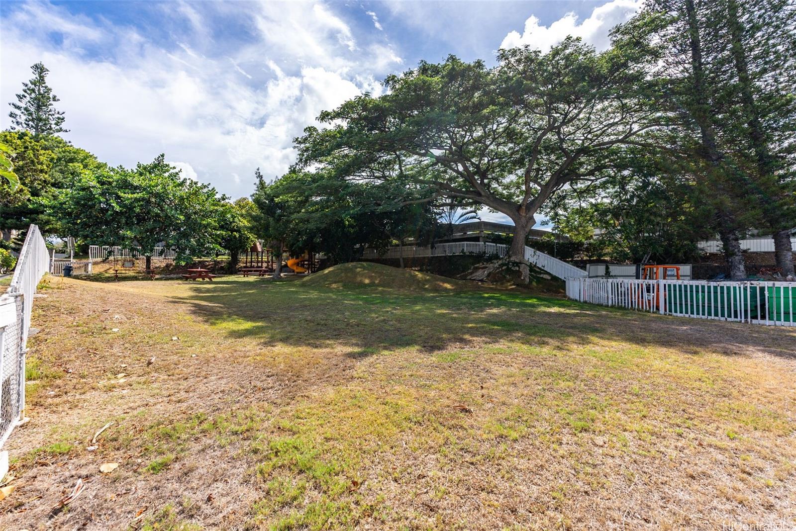 645 Mananai Place townhouse # 23S, Honolulu, Hawaii - photo 23 of 25