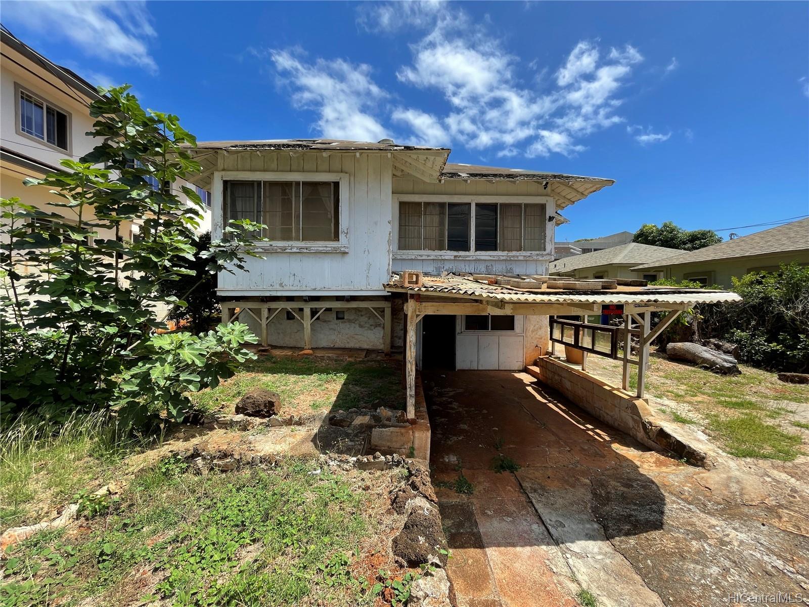 647 12th Ave , Honolulu, Hi 96816 Kaimuki