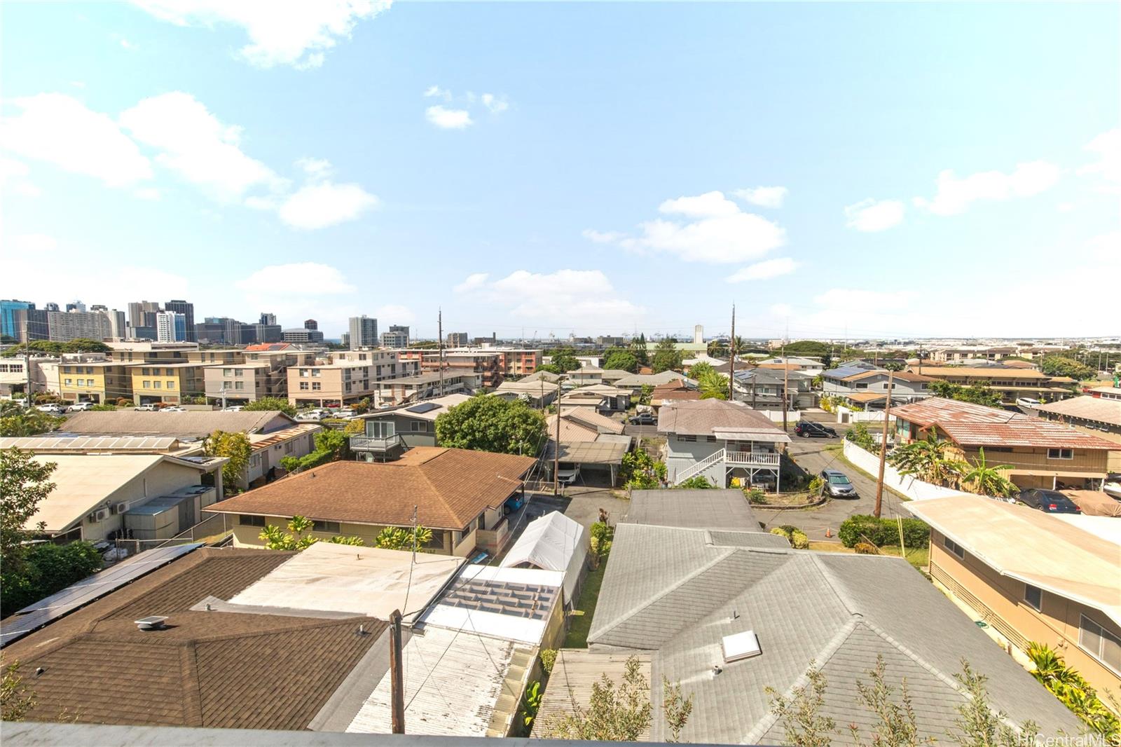 Kunawai Terrace condo # A507, Honolulu, Hawaii - photo 16 of 24