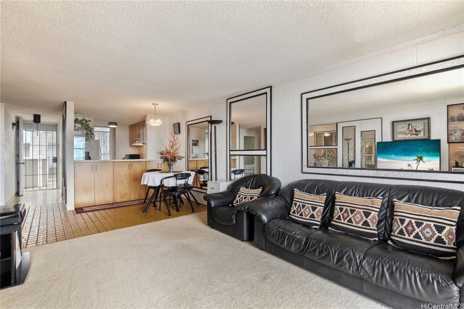 Kunawai Terrace condo # A507, Honolulu, Hawaii - photo 5 of 24