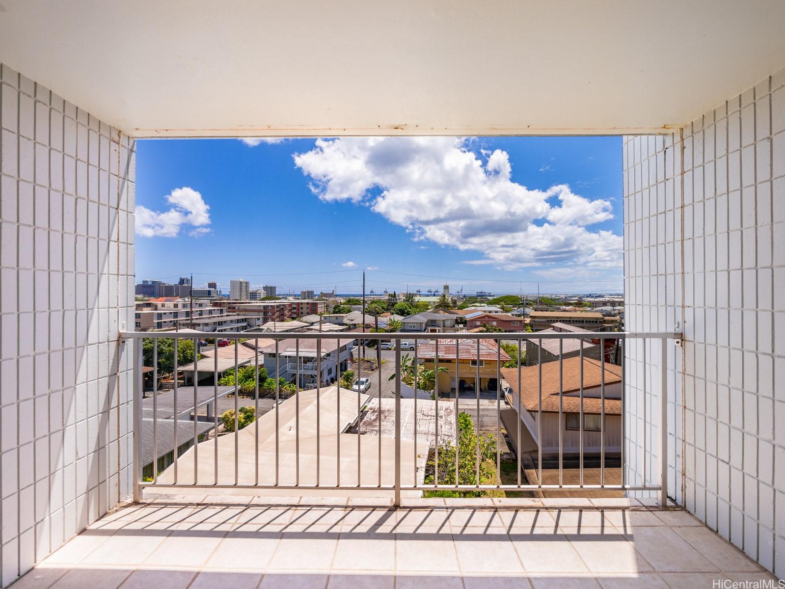 Kunawai Terrace condo # A510, Honolulu, Hawaii - photo 10 of 25