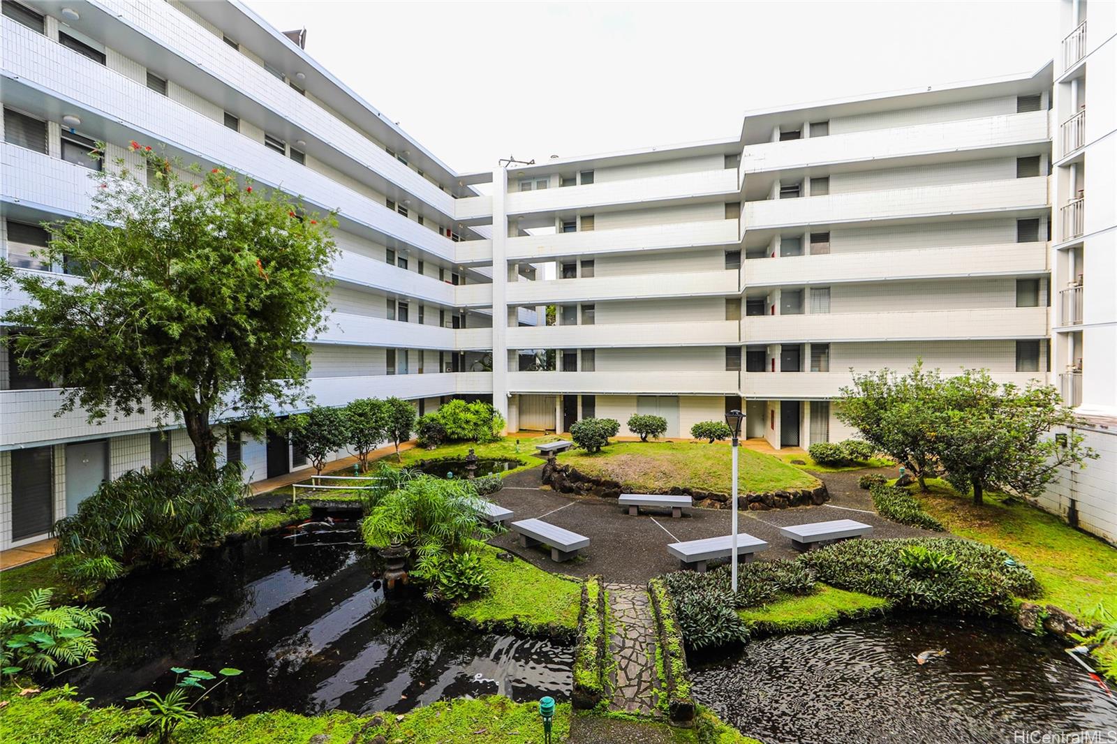 Kunawai Terrace condo # B203, Honolulu, Hawaii - photo 2 of 15