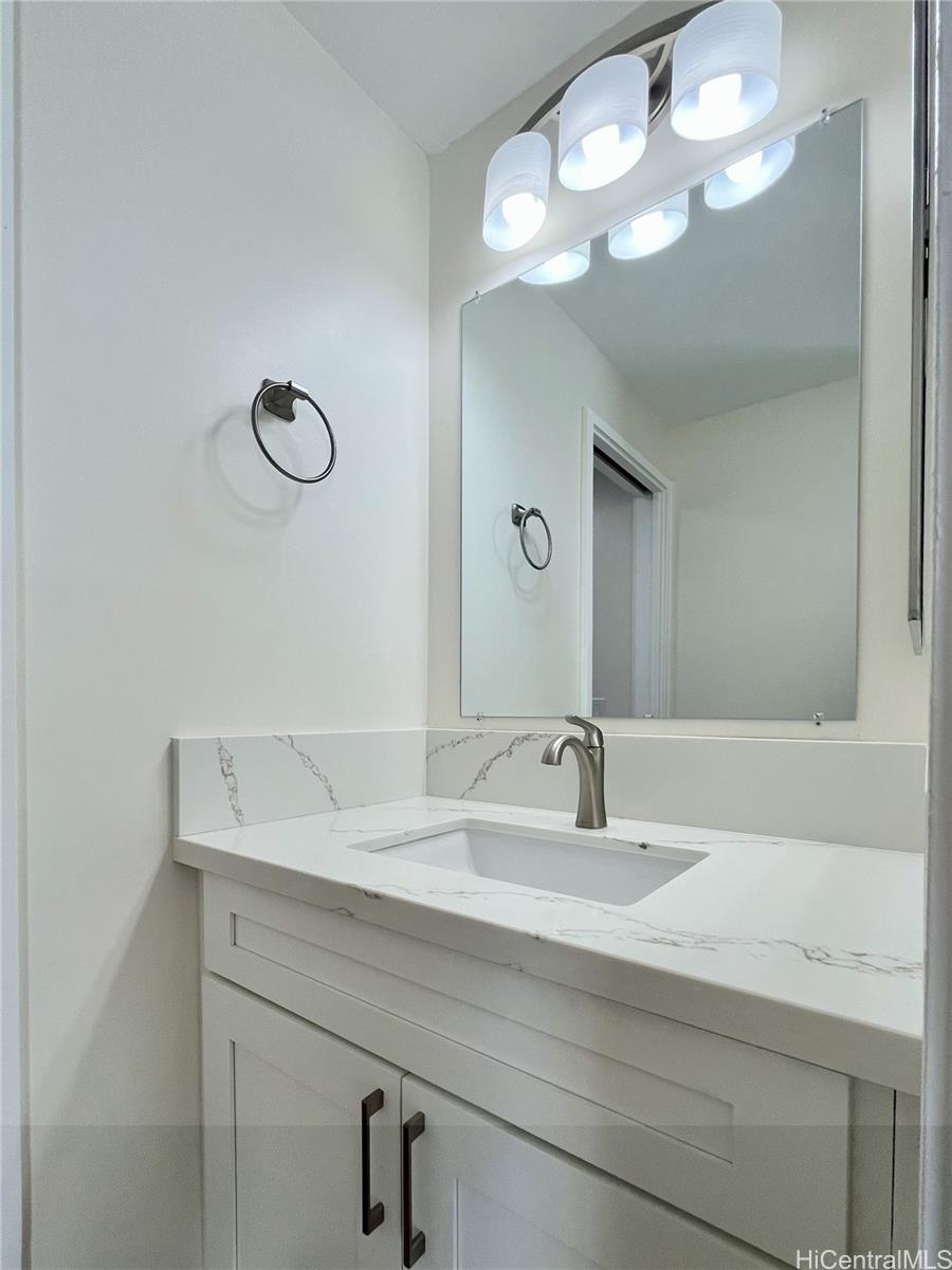 Kunawai Terrace condo # C613, Honolulu, Hawaii - photo 9 of 17