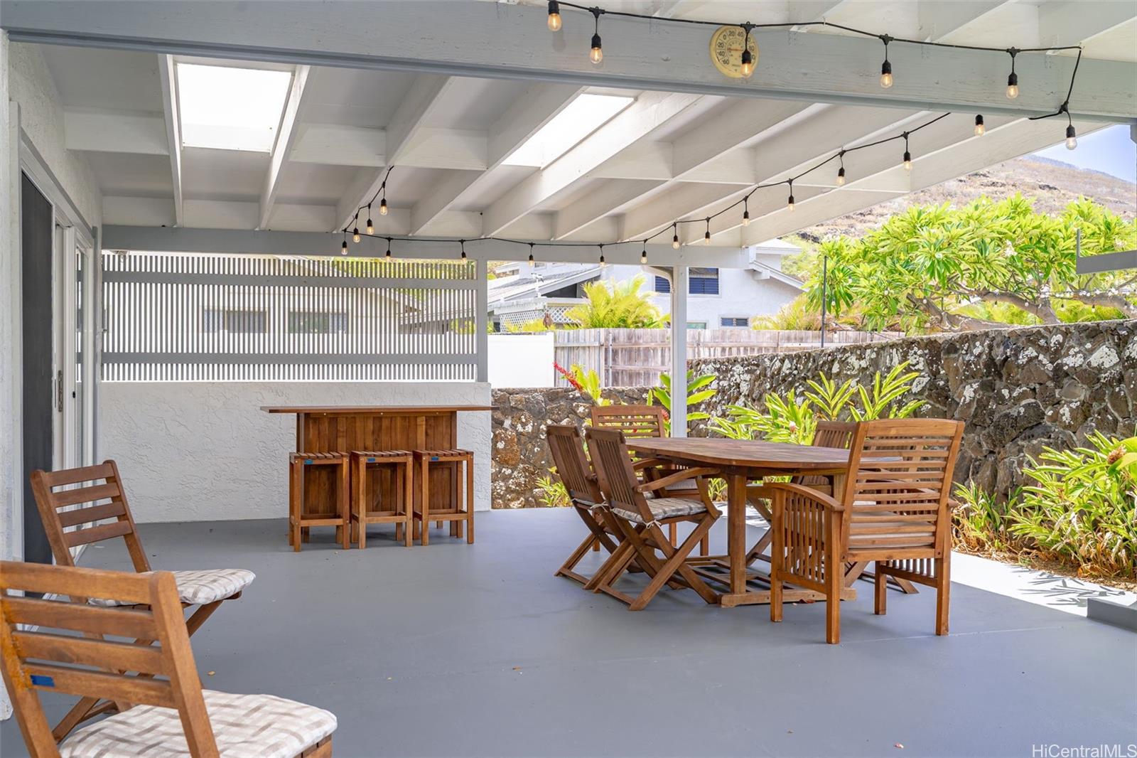 649  Kealahou Street Kalama Valley, Hawaii Kai home - photo 22 of 25