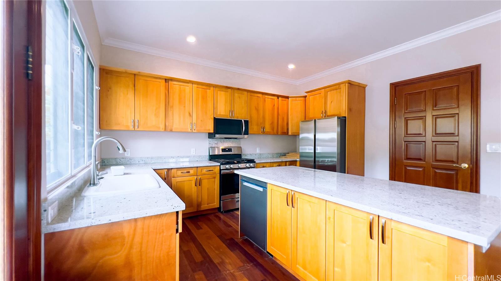 650 Iana St Kailua - Rental - photo 16 of 25