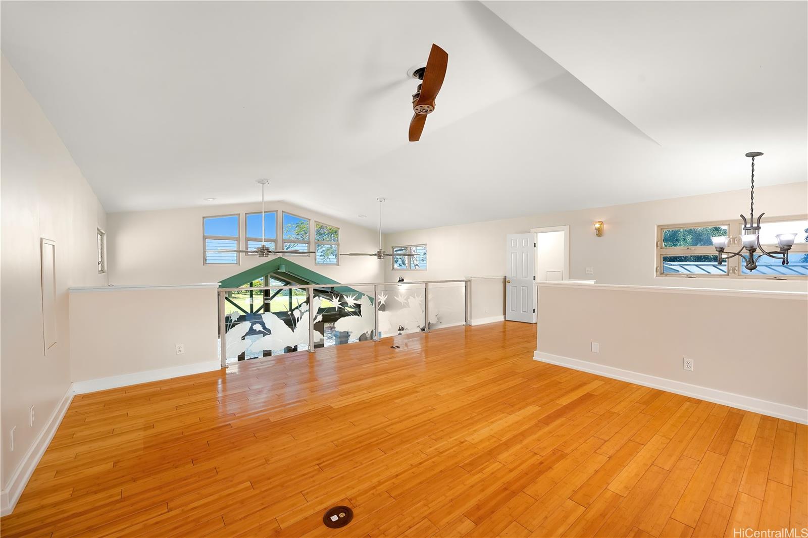 65-200  Poamoho Place Waialua, North Shore home - photo 12 of 25