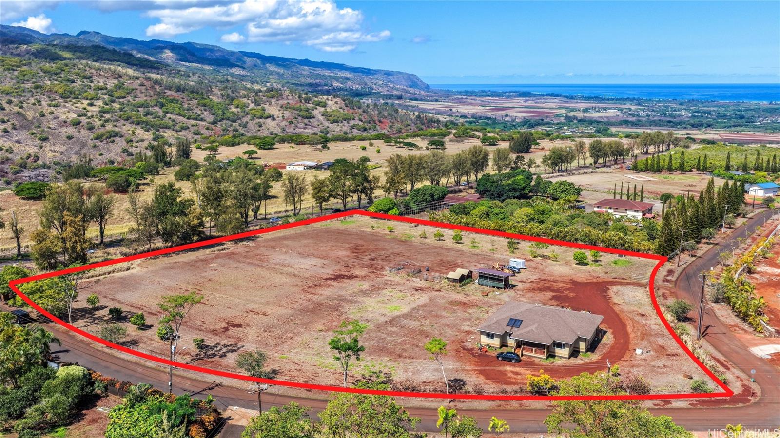 65-349  Poamoho Place Waialua, North Shore home - photo 2 of 25