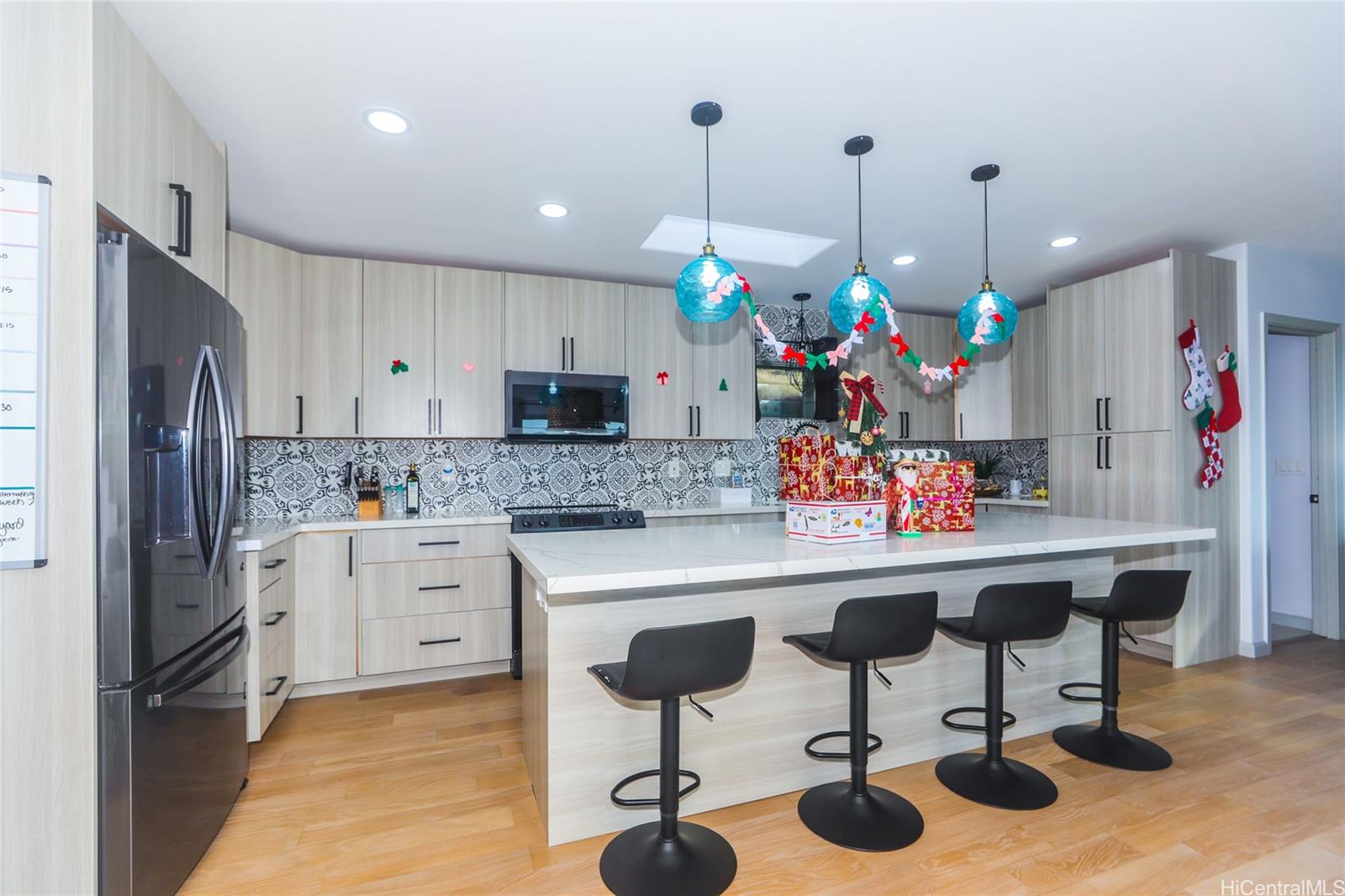 654  Judd Street Alewa Heights, Honolulu home - photo 5 of 25