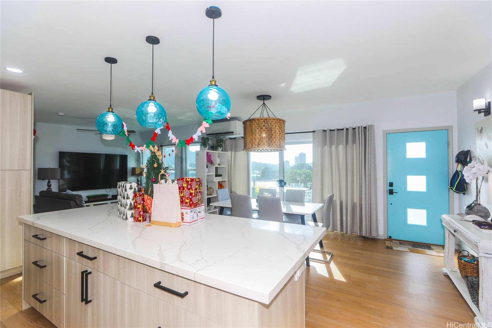 654  Judd Street Alewa Heights, Honolulu home - photo 8 of 25