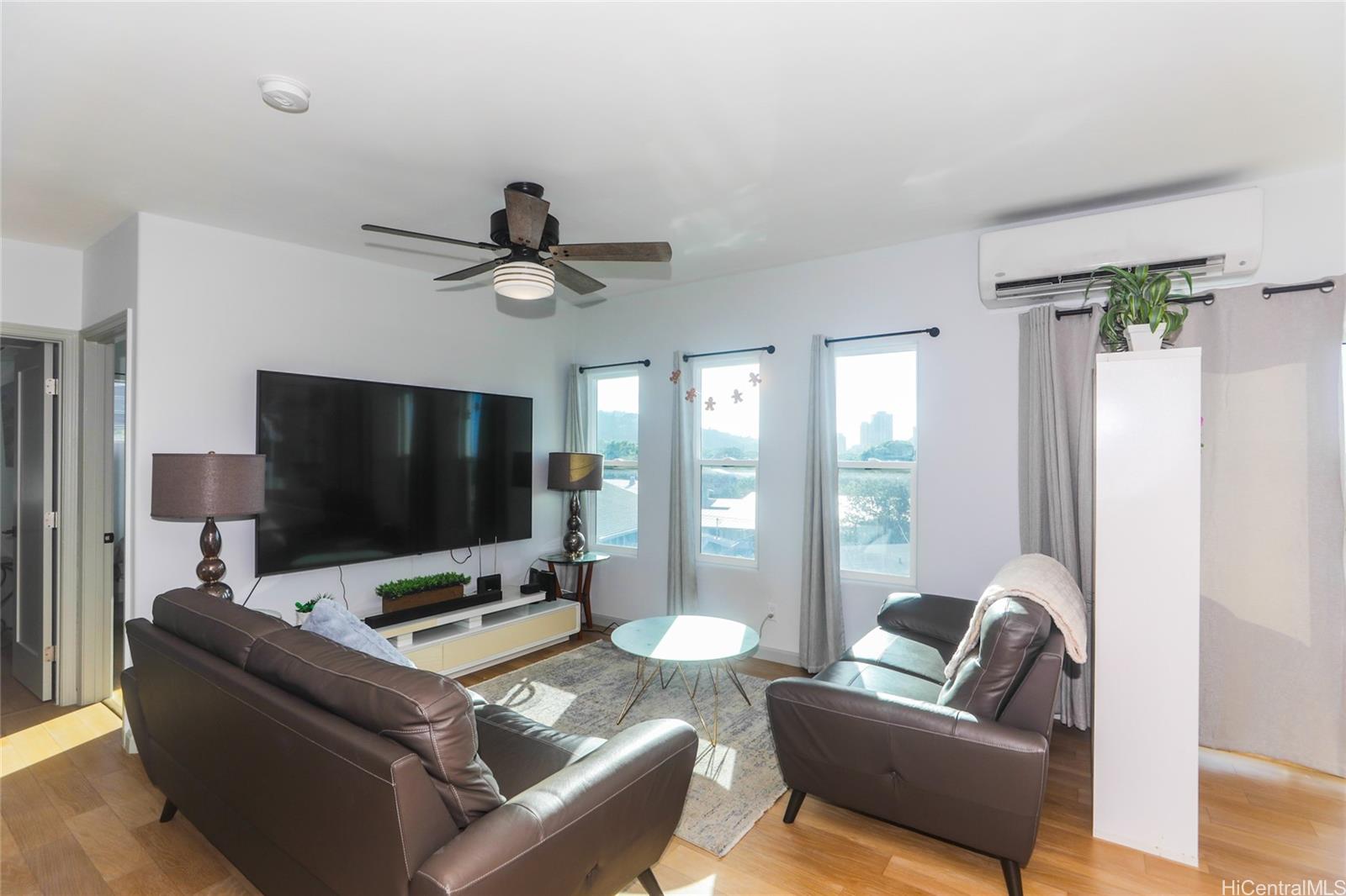 654  Judd Street Alewa Heights, Honolulu home - photo 9 of 25