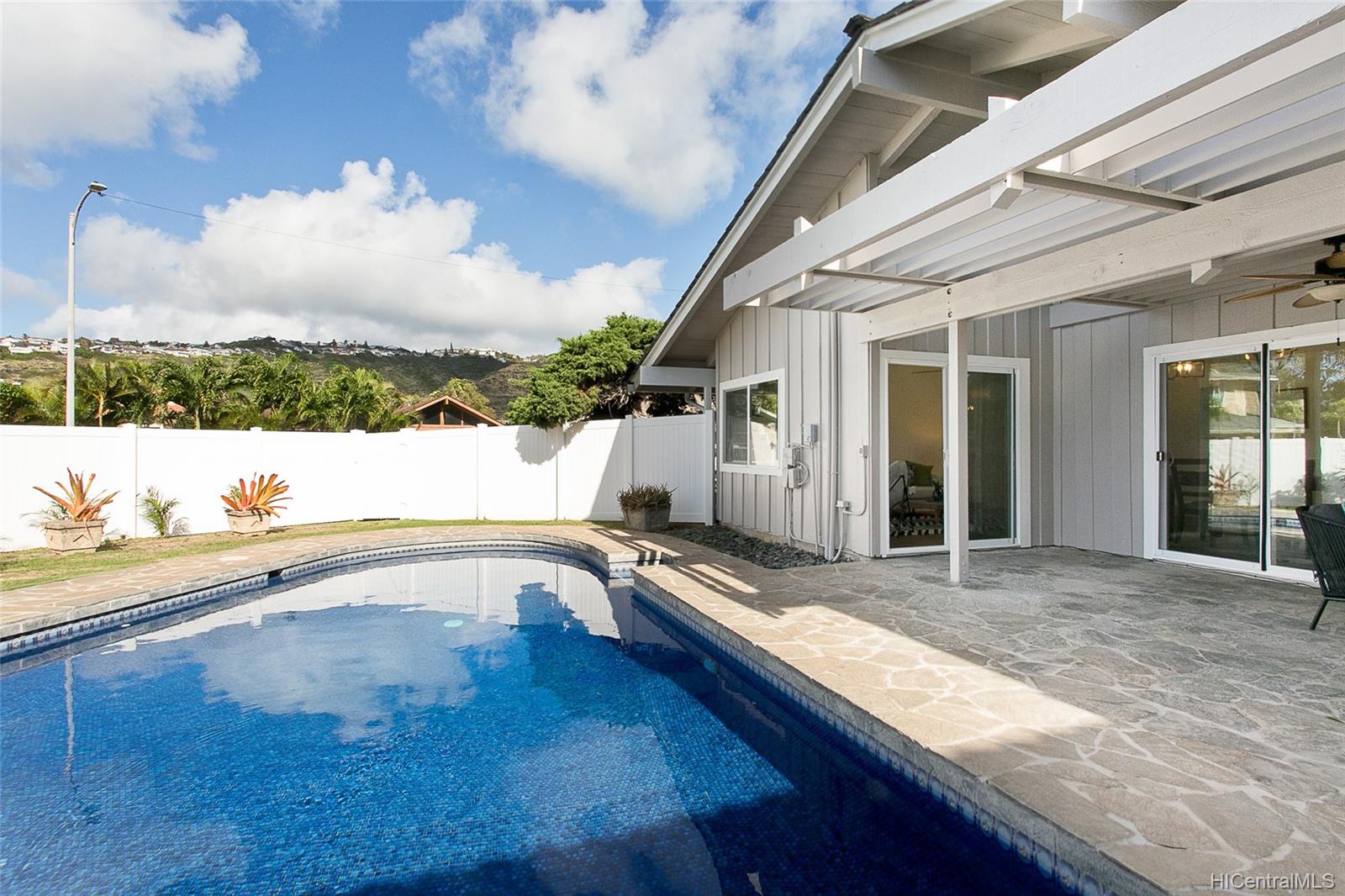 659 Kalanipuu Street , Honolulu, Hi 96825 home Mariners Cove Hawaii Kai