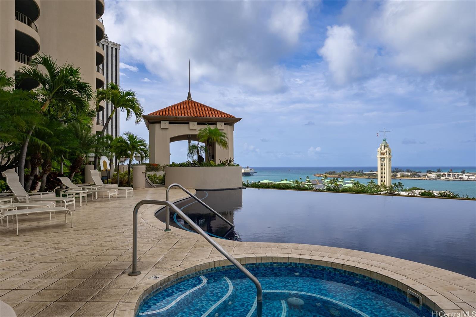 66 Queen Street Honolulu - Rental - photo 4 of 24