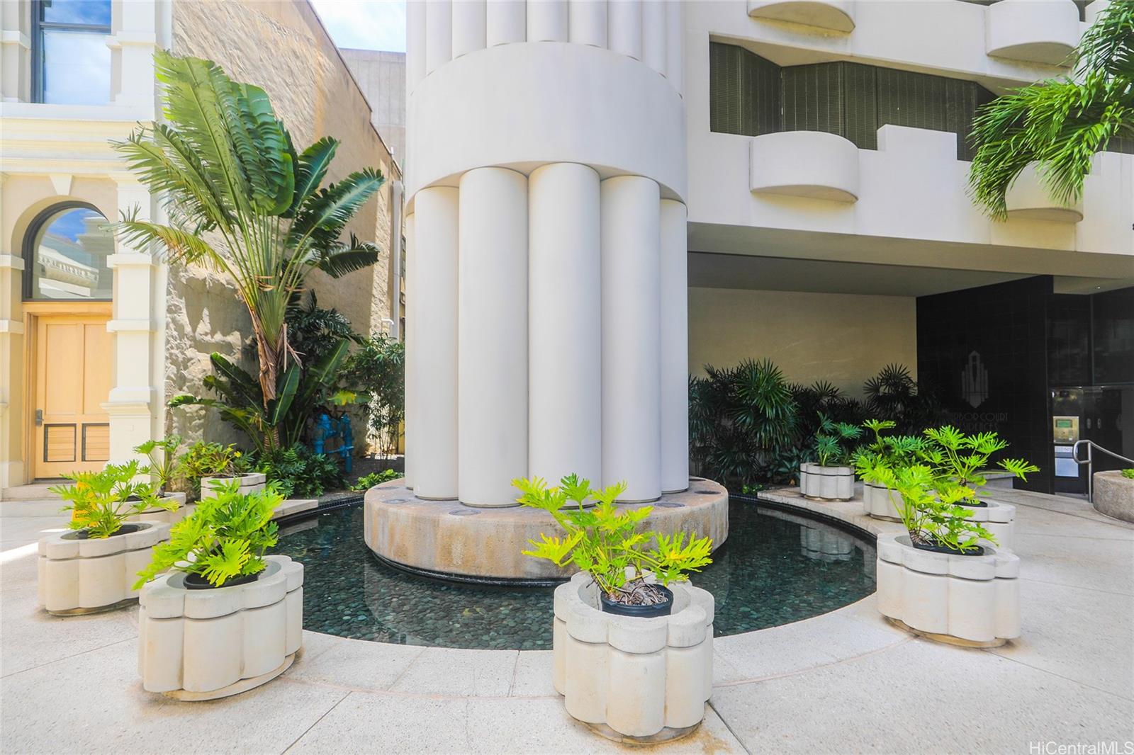 Harbor Court condo # 1704, Honolulu, Hawaii - photo 24 of 25