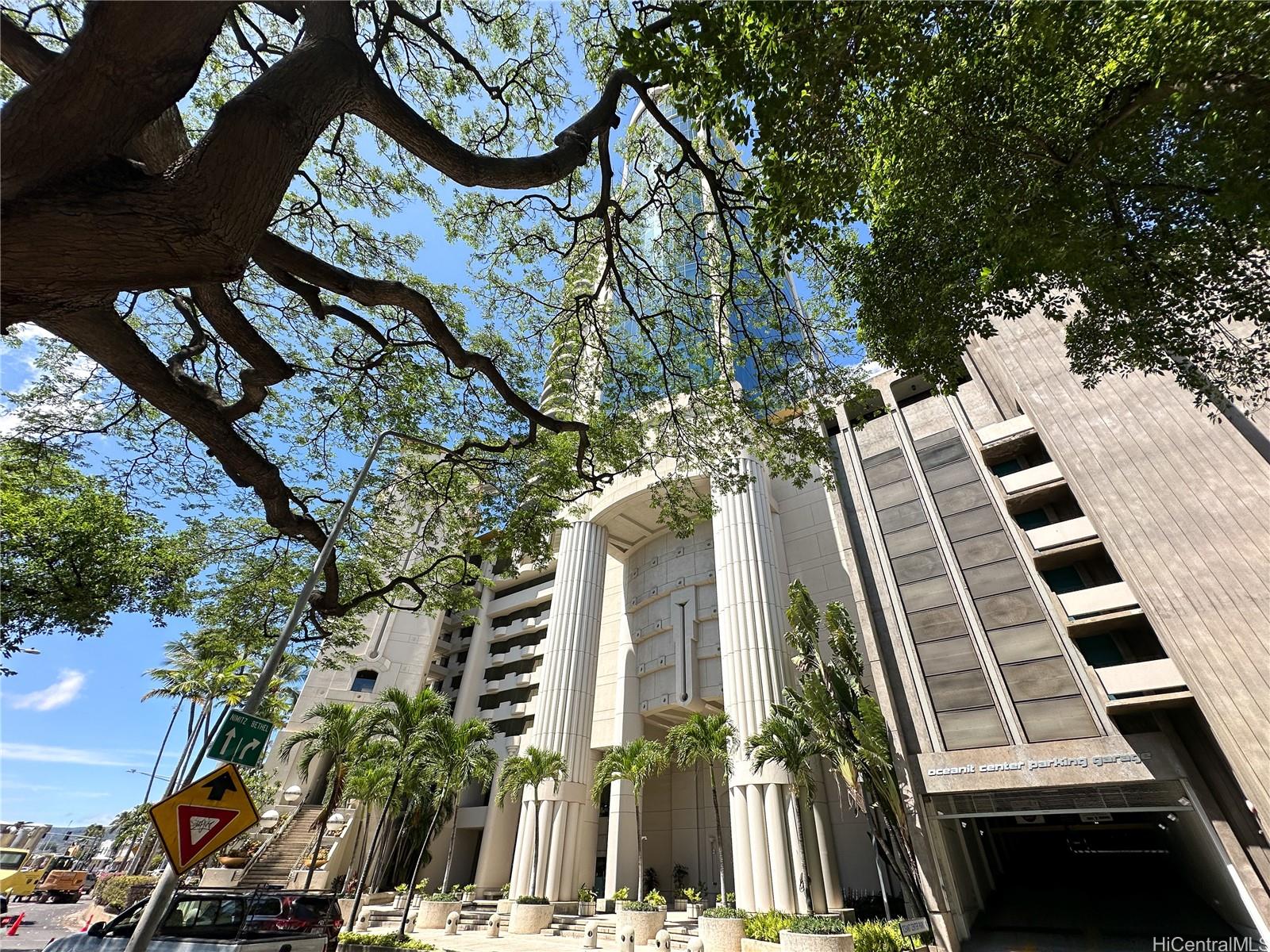 Harbor Court condo # 2103, Honolulu, Hawaii - photo 24 of 25