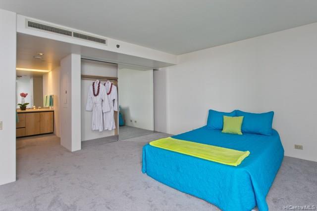 Harbor Court condo # 2901, Honolulu, Hawaii - photo 10 of 18