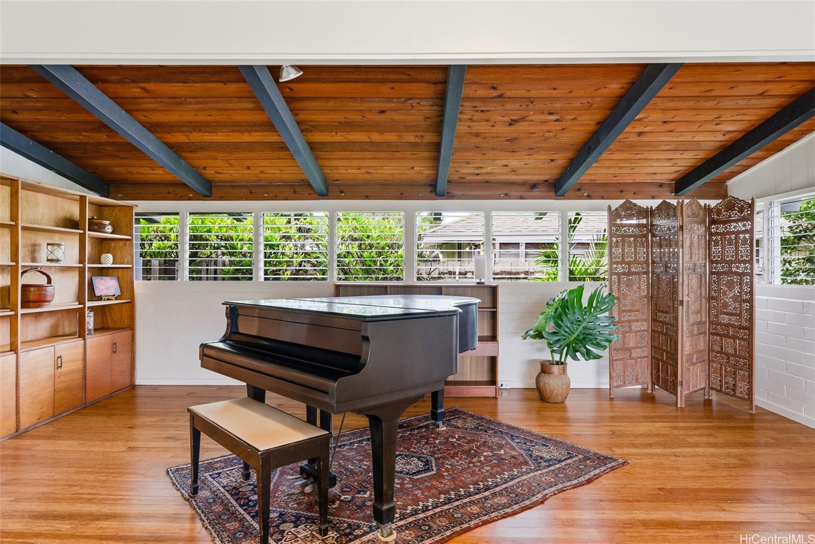 661  Kainalu Drive Kalama Tract, Kailua home - photo 11 of 25