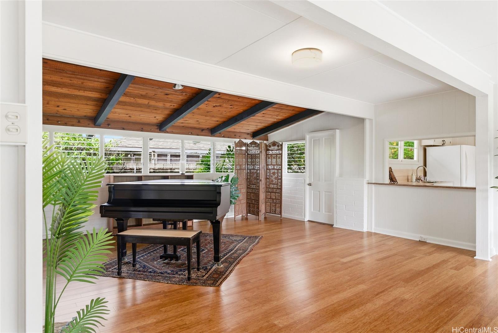 661  Kainalu Drive Kalama Tract, Kailua home - photo 13 of 25