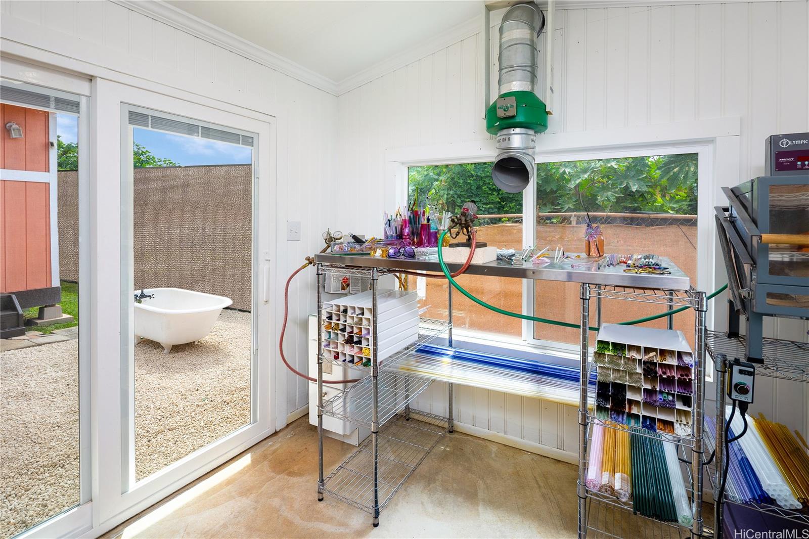 66-131  Nalimu Road Haleiwa, North Shore home - photo 17 of 25