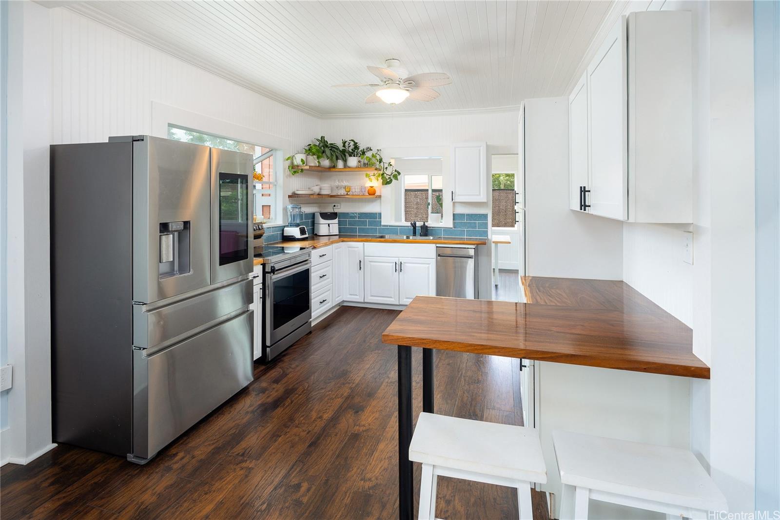 66-131  Nalimu Road Haleiwa, North Shore home - photo 7 of 25