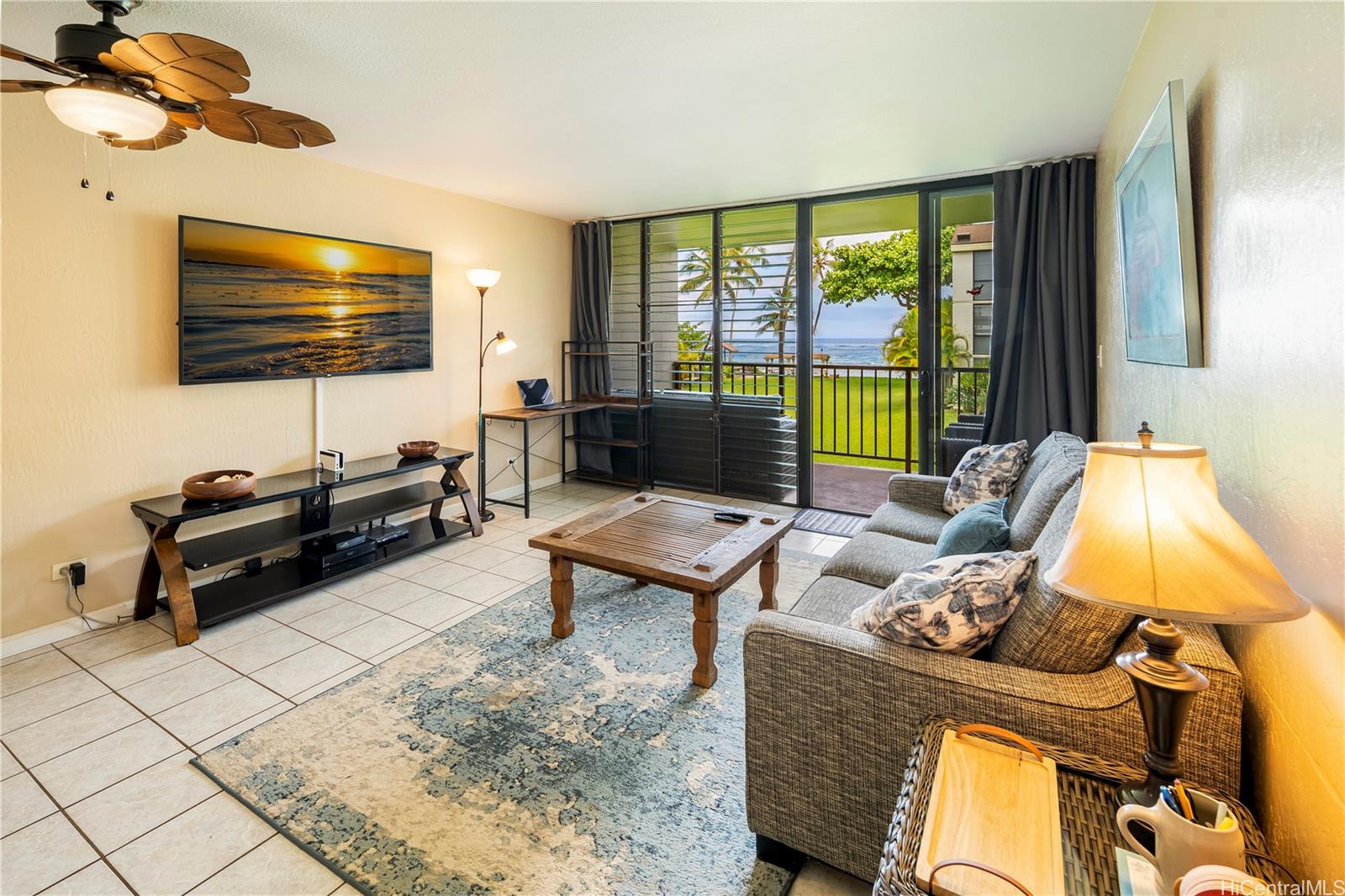 Haleiwa Surf A209, 66295 Haleiwa Road, Haleiwa Beach Parks