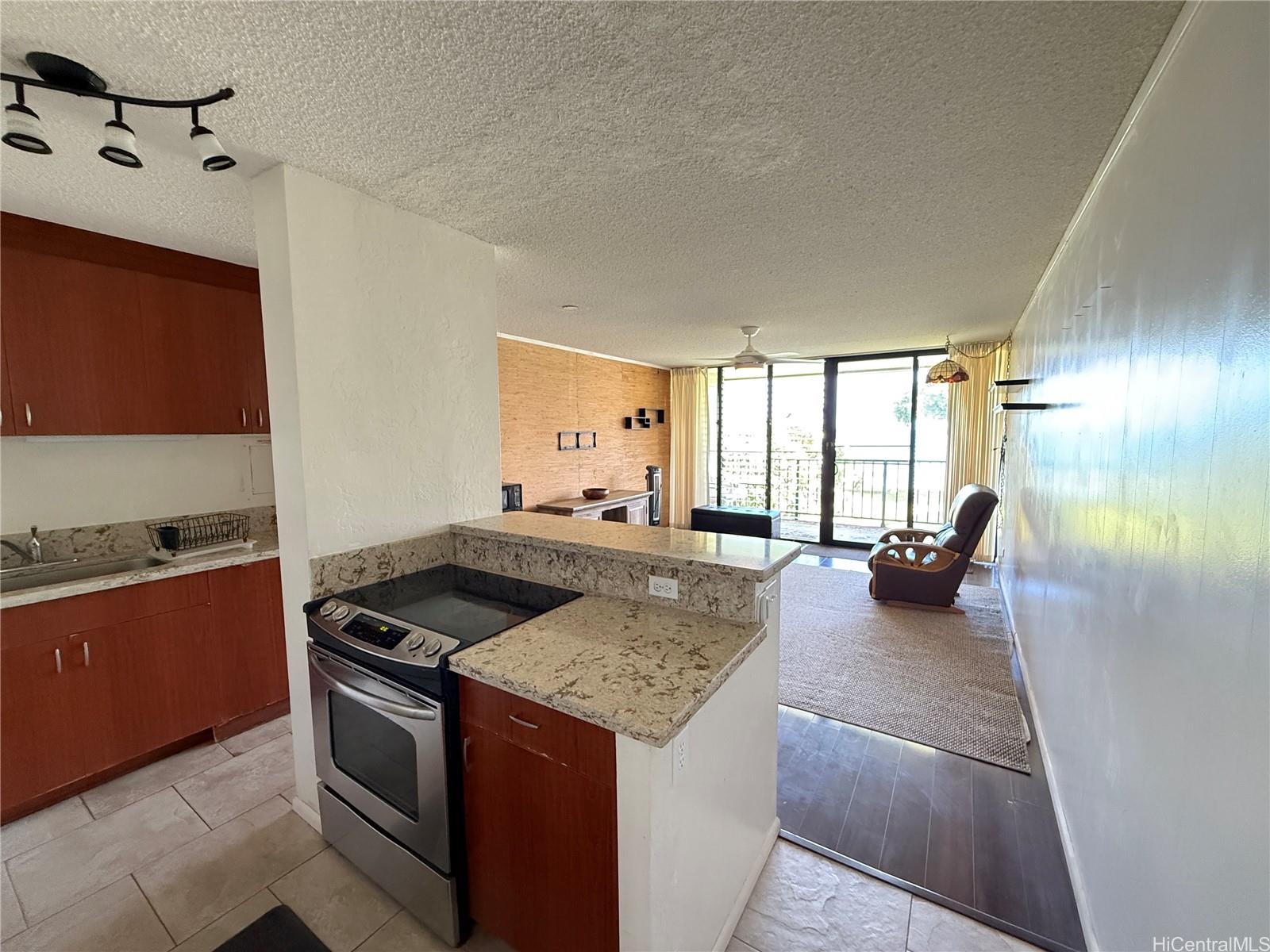 66-303 Haleiwa Rd Haleiwa - Rental - photo 2 of 13