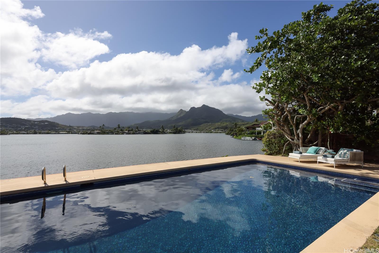 664  Keolu Drive Enchanted Lake, Kailua home - photo 21 of 25