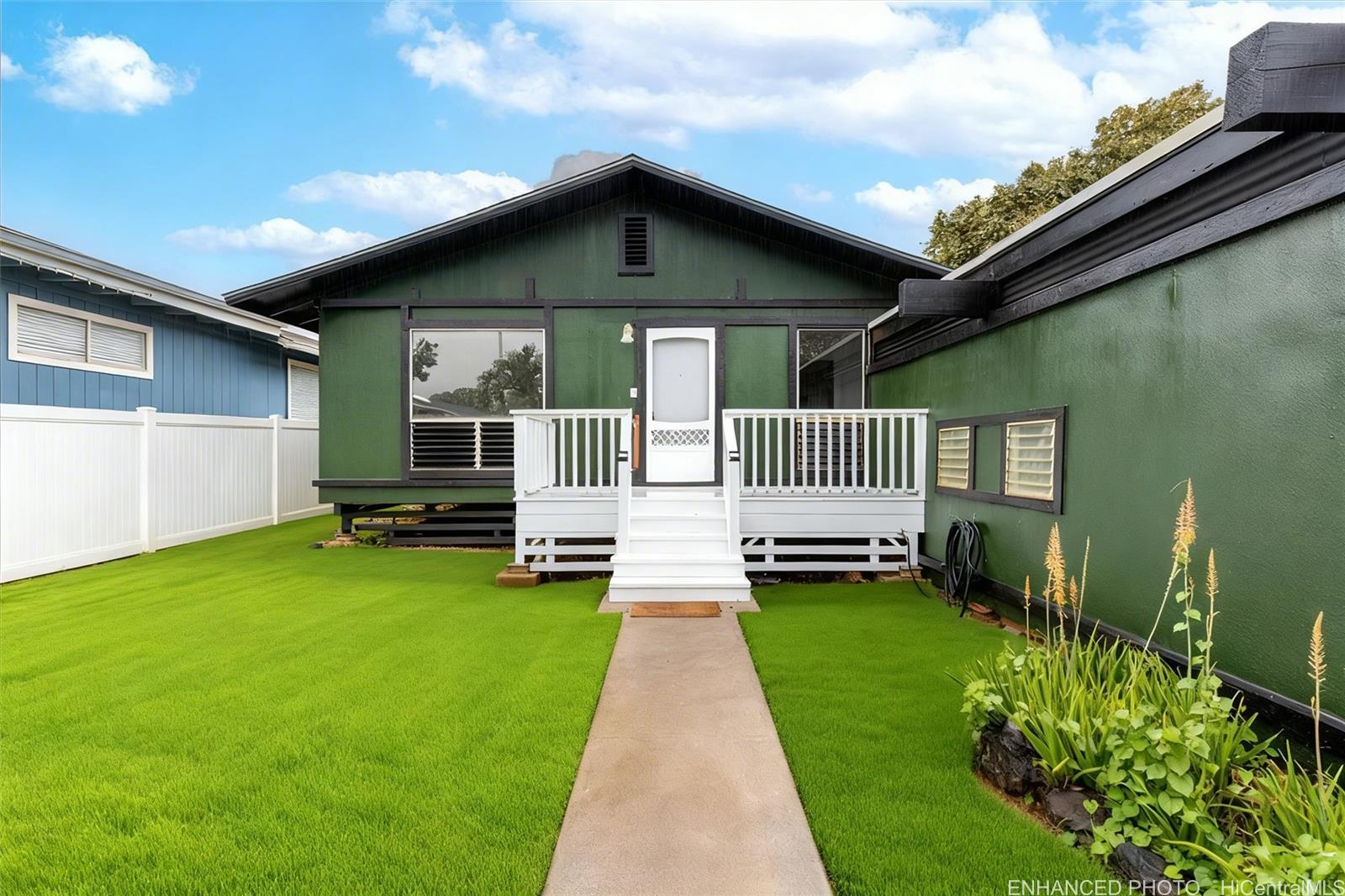 66-465  Kilioe Place Haleiwa, North Shore home - photo 2 of 25