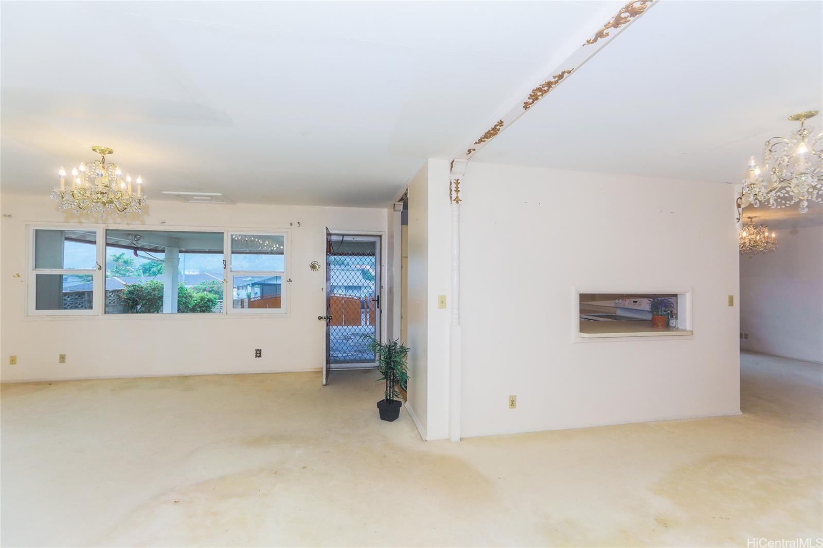 665  Hahaione Street Hahaione-lower, Hawaii Kai home - photo 13 of 22