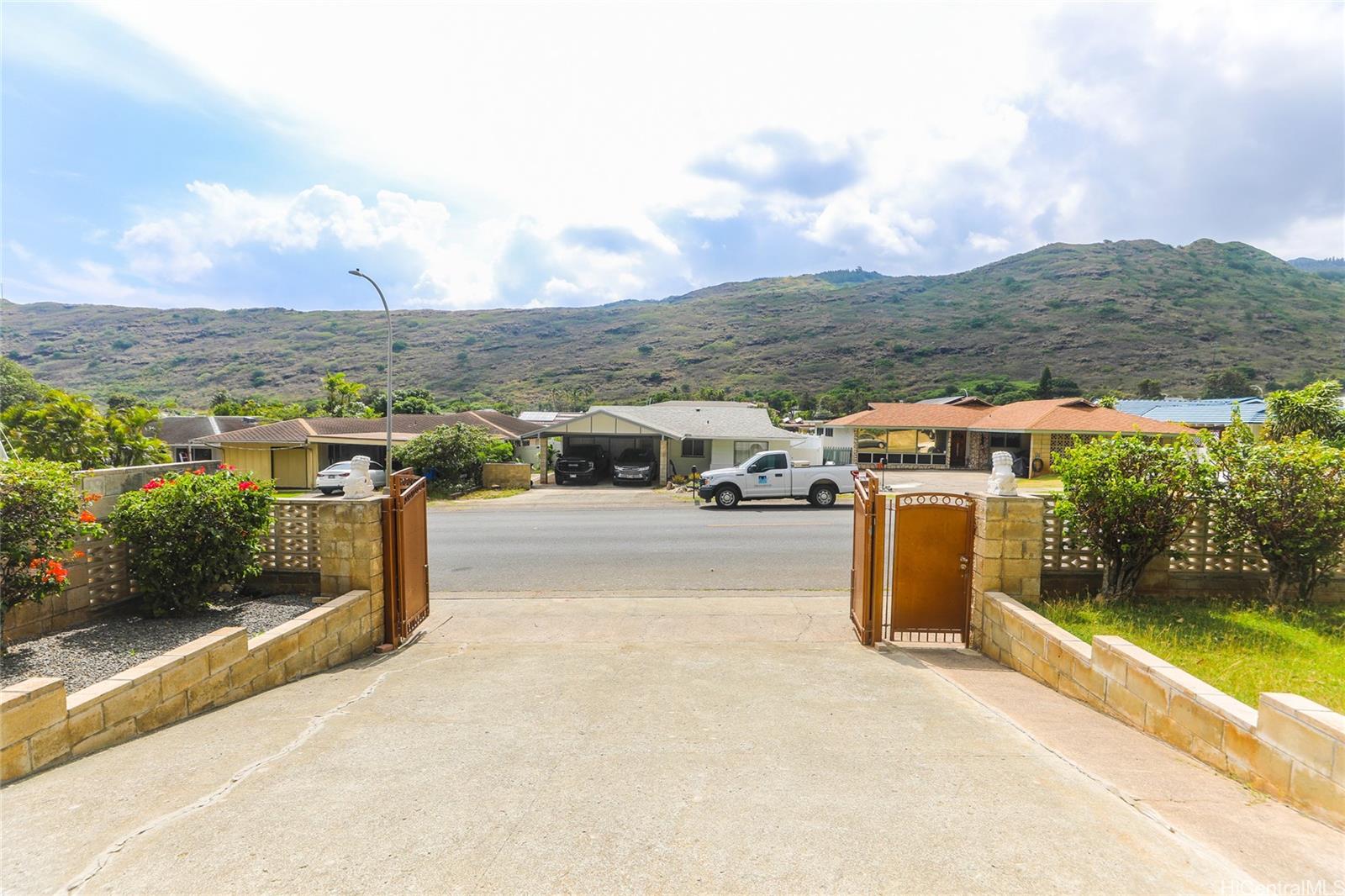 665  Hahaione Street Hahaione-lower, Hawaii Kai home - photo 17 of 22