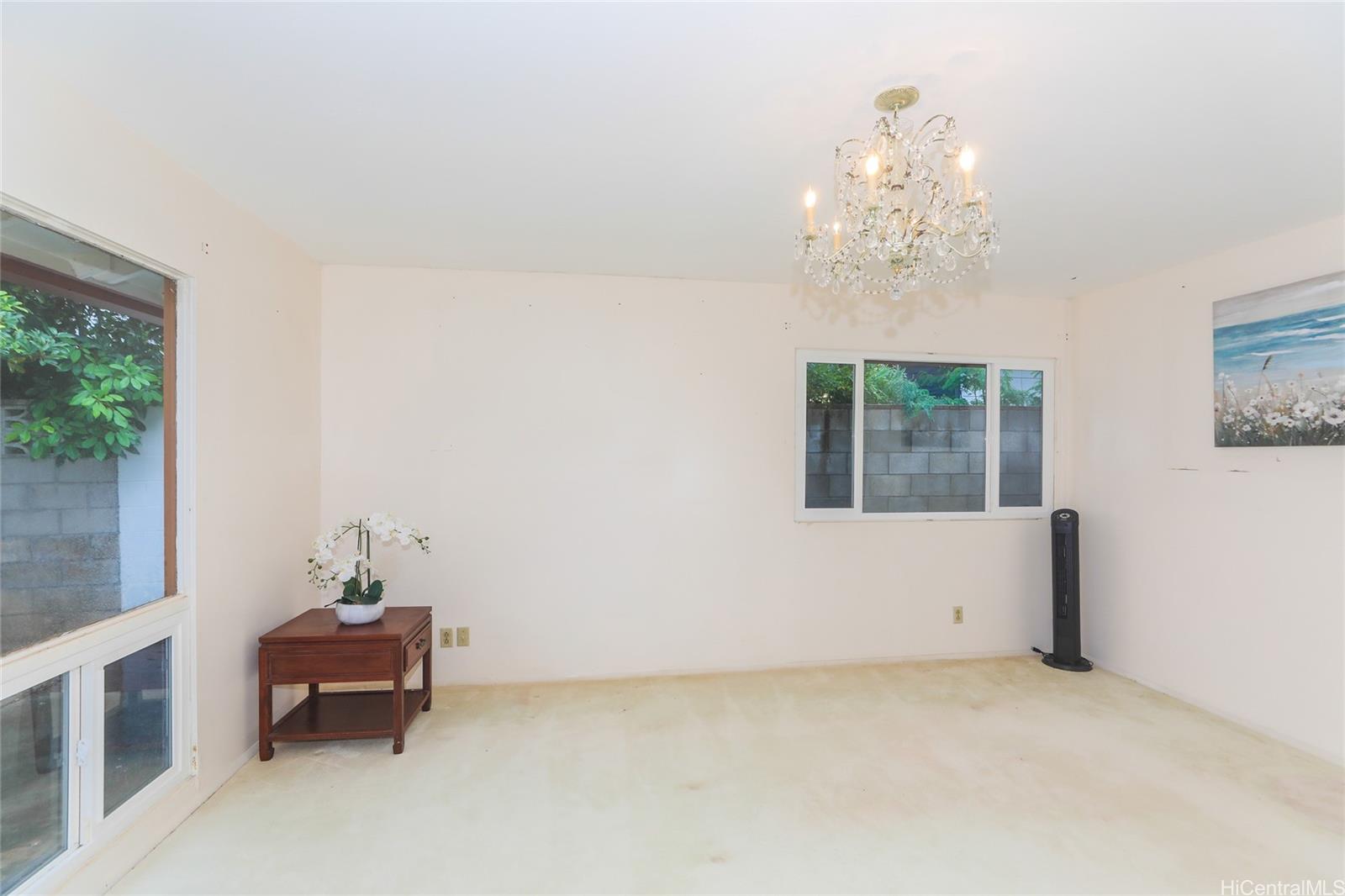 665  Hahaione Street Hahaione-lower, Hawaii Kai home - photo 5 of 22