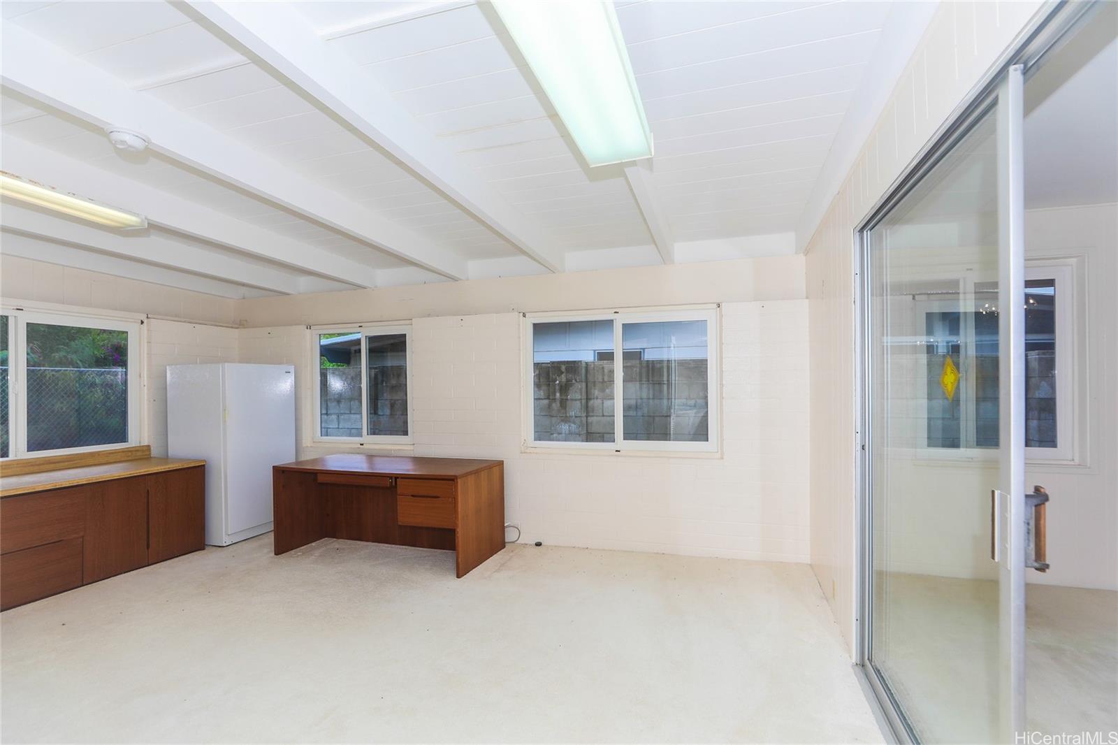 665  Hahaione Street Hahaione-lower, Hawaii Kai home - photo 10 of 22