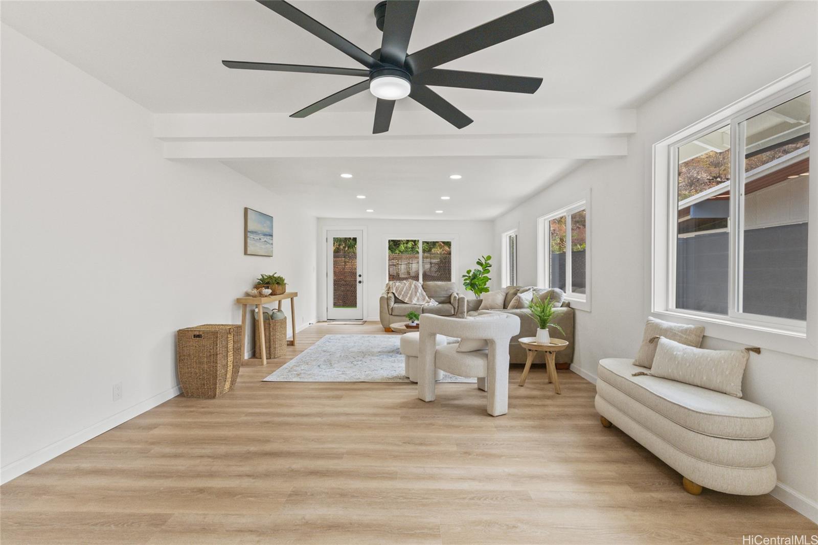 665  Hahaione Street Hahaione-lower, Hawaii Kai home - photo 15 of 25