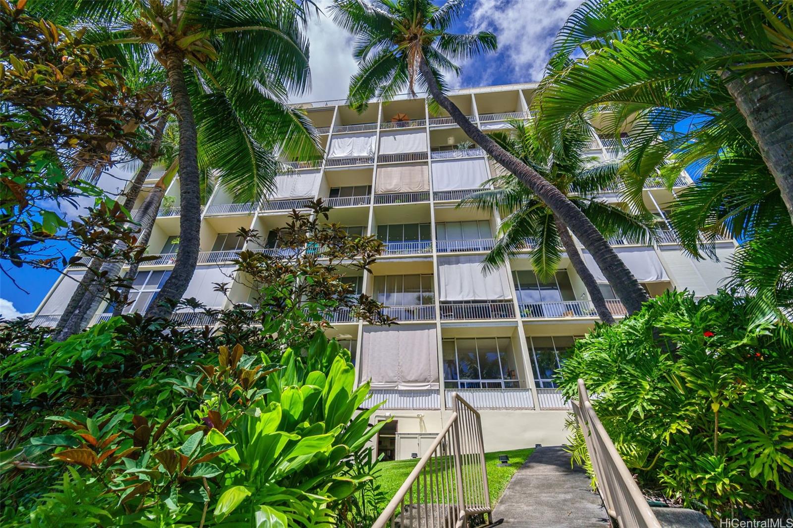 Ka Hale Moi condo # I402, Honolulu, Hawaii - photo 18 of 19