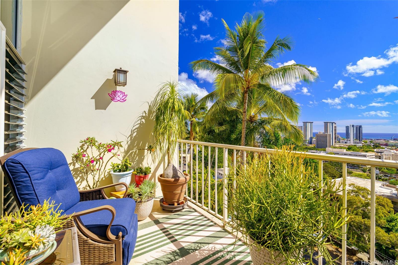 Ka Hale Moi condo # I402, Honolulu, Hawaii - photo 8 of 19