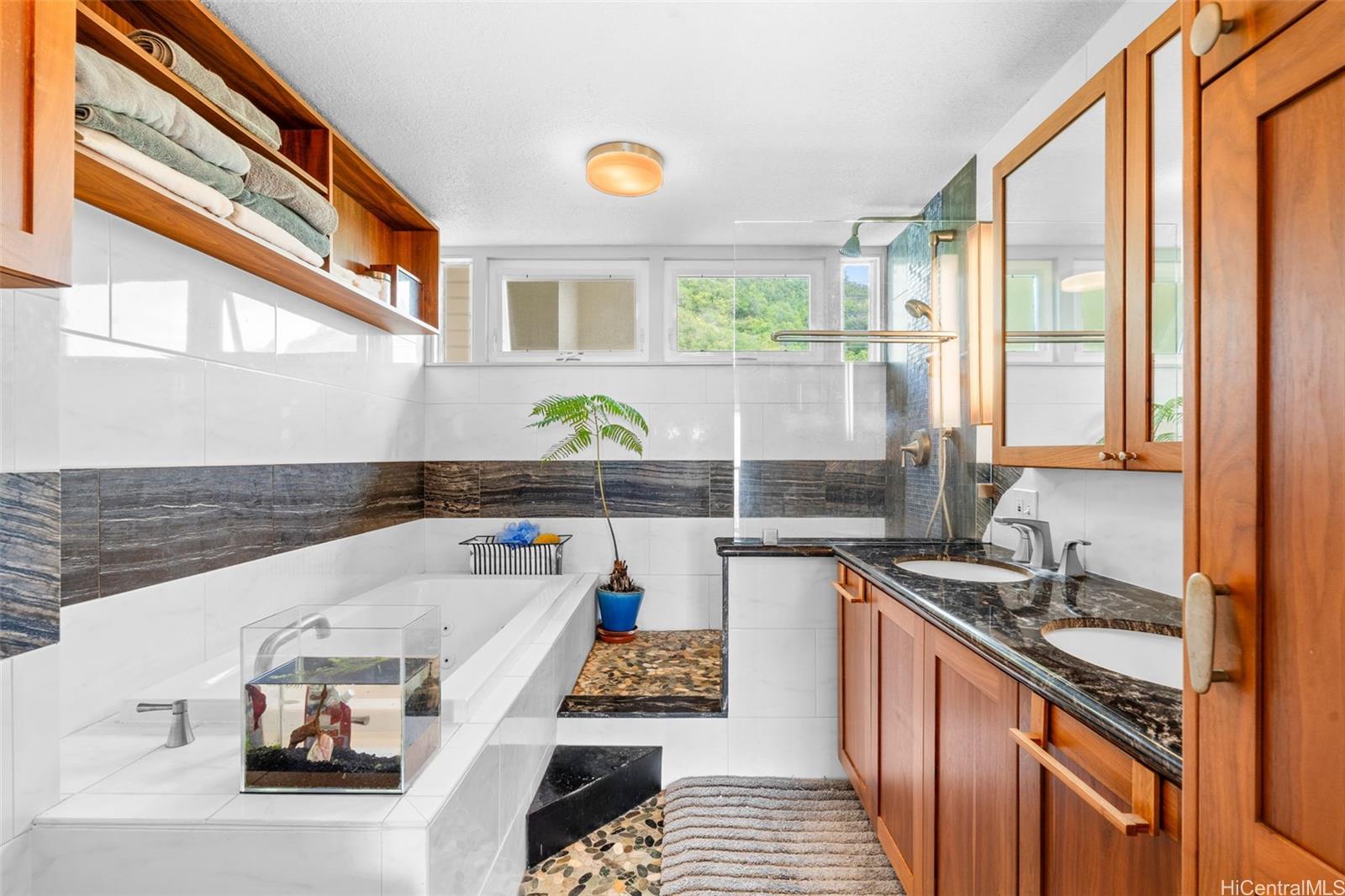 Ka Hale Moi condo # I405, Honolulu, Hawaii - photo 14 of 21