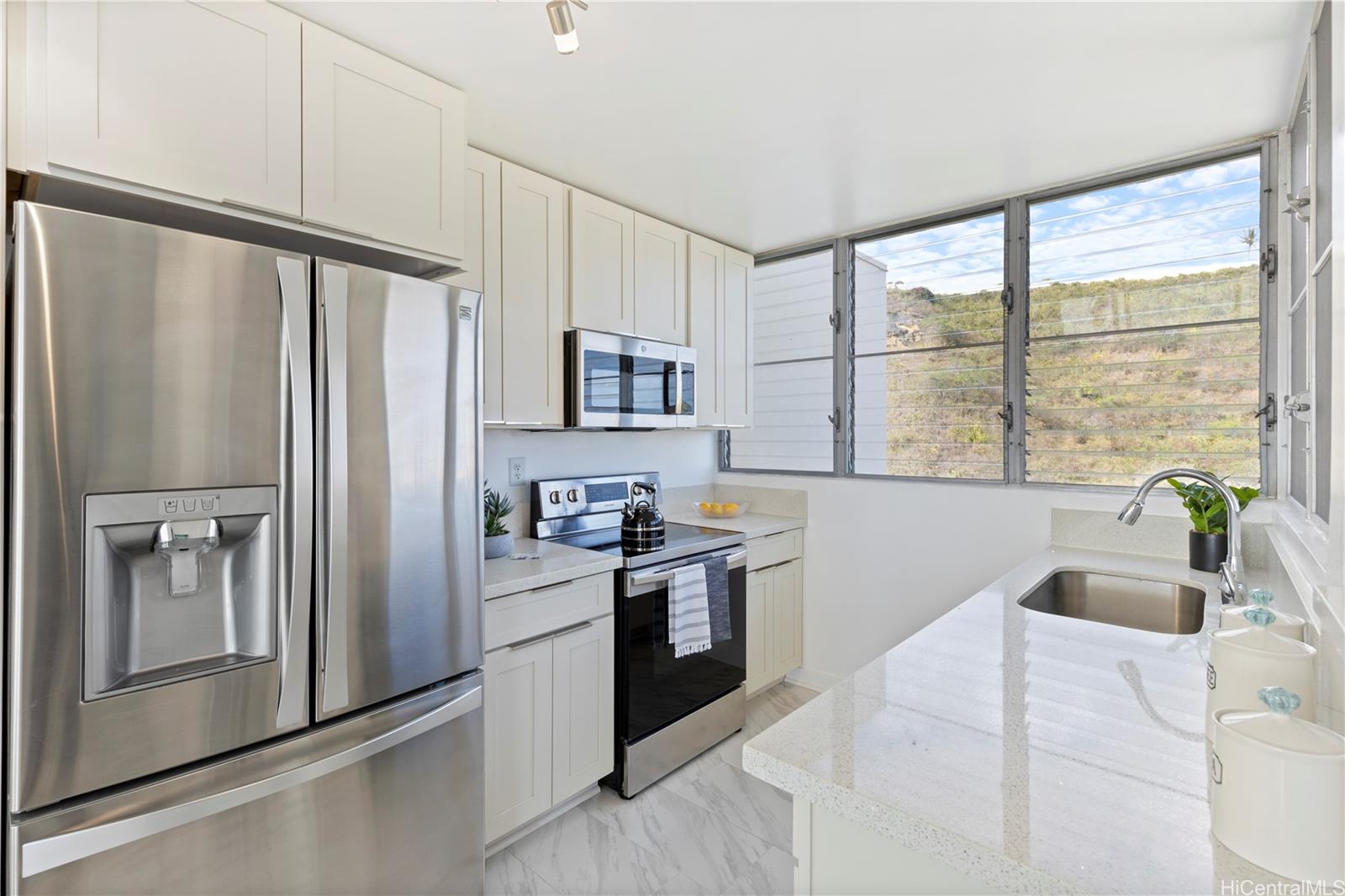 Ka Hale Moi condo # PH B, Honolulu, Hawaii - photo 17 of 25