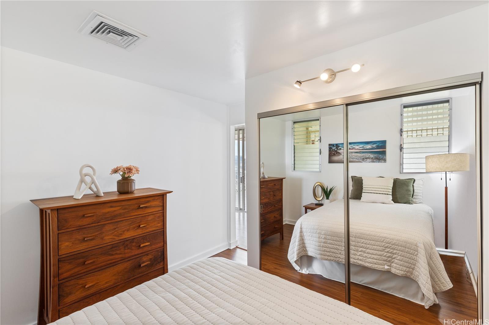 Ka Hale Moi condo # PH B, Honolulu, Hawaii - photo 19 of 24