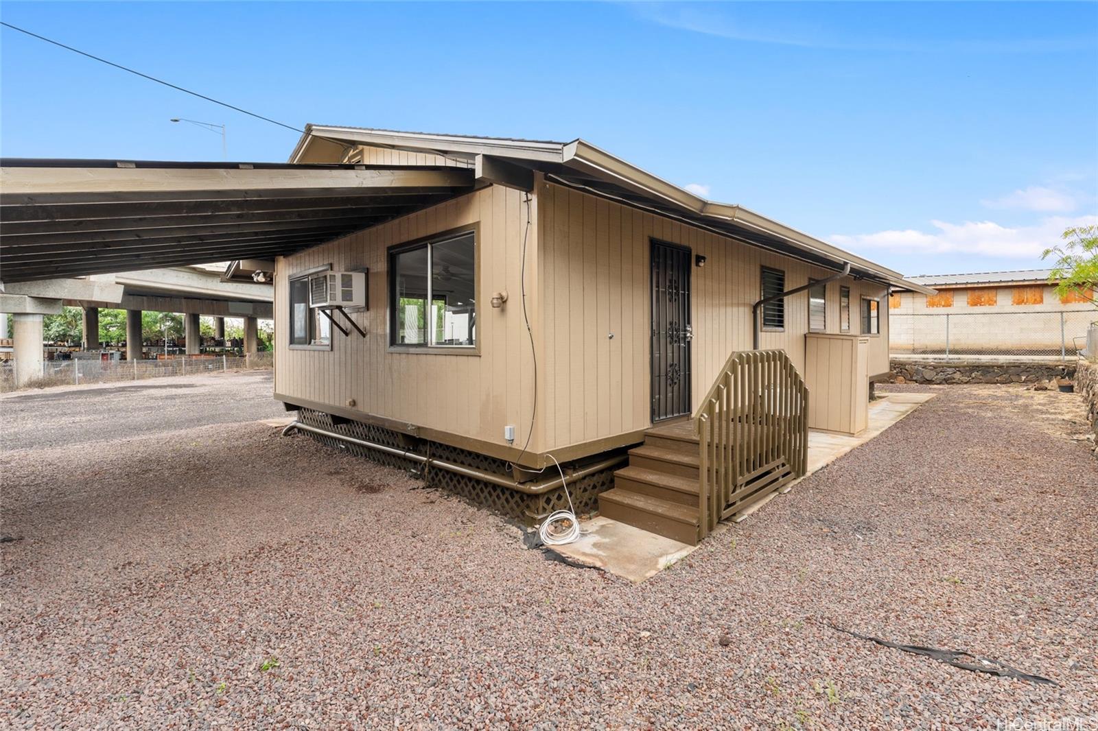 667 Kamehameha Hwy Pearl City - Rental - photo 14 of 20