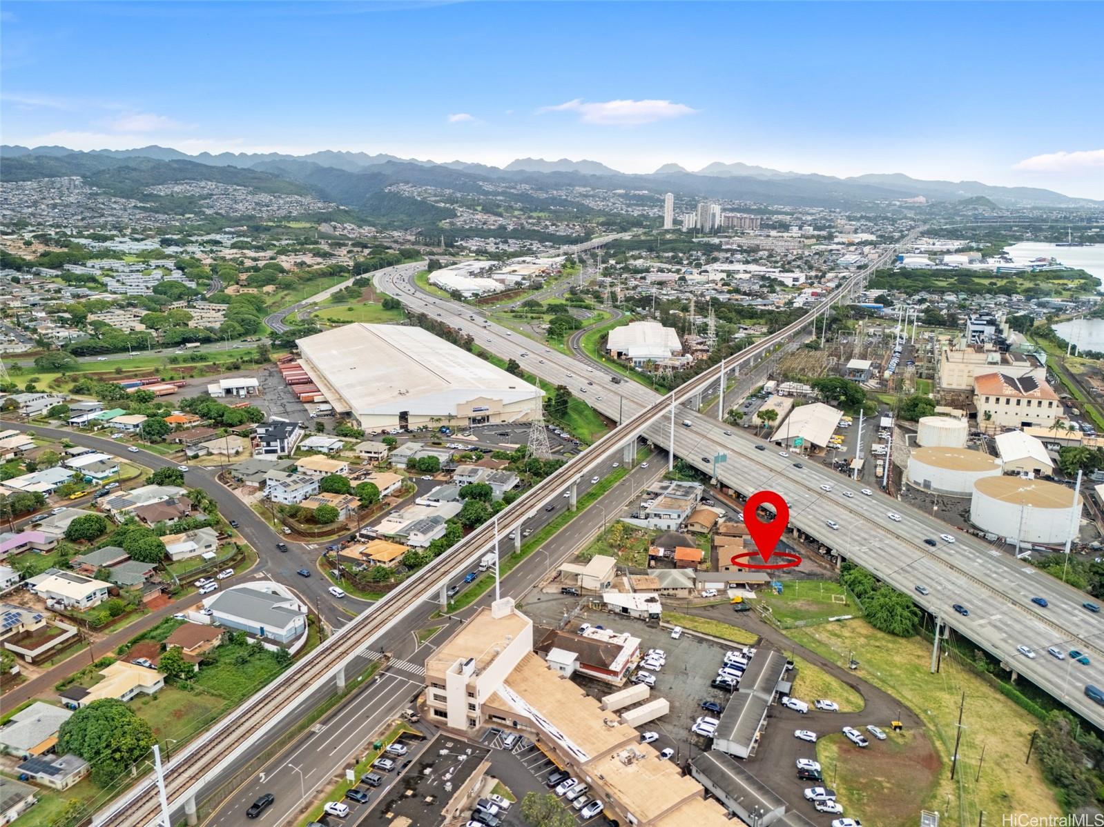 667 Kamehameha Hwy Pearl City - Rental - photo 5 of 15