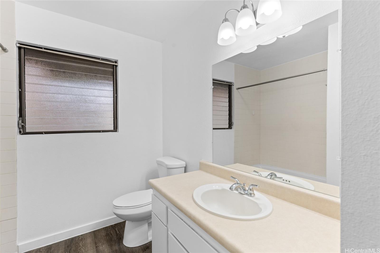 667 Kamehameha Hwy Pearl City - Rental - photo 10 of 20