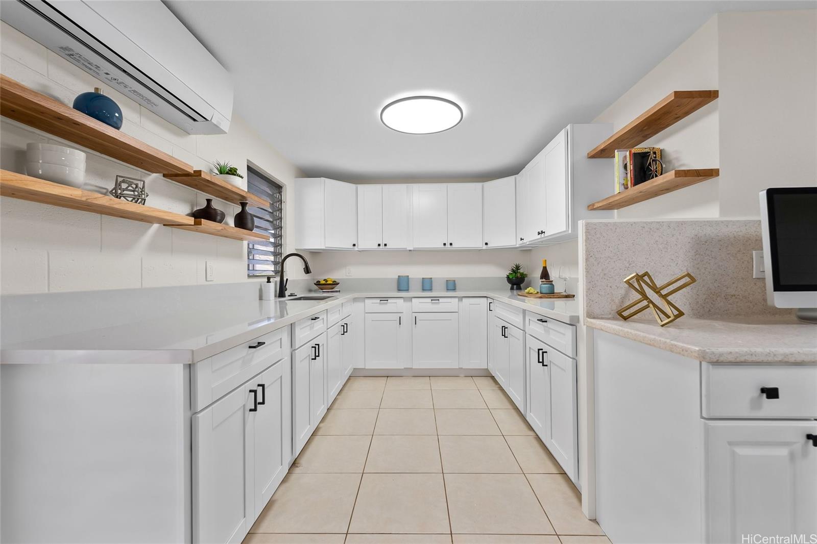 668  Kuliouou Road Kuliouou, Diamond Head home - photo 16 of 25