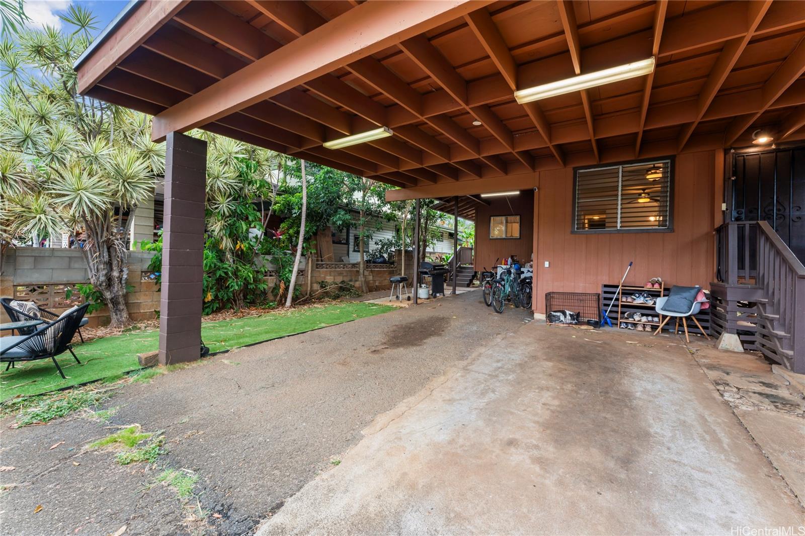 66-924  Kamakahala Street Paalaakai, North Shore home - photo 7 of 24